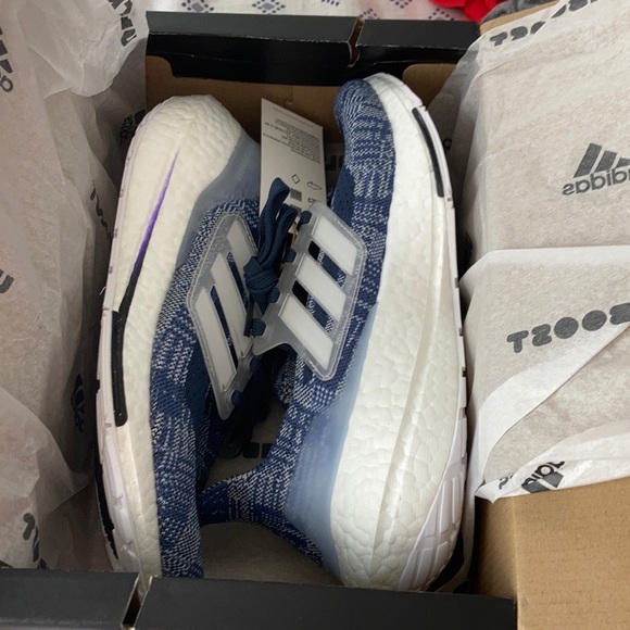adidas Shoes - Ultraboost 21 primeblue